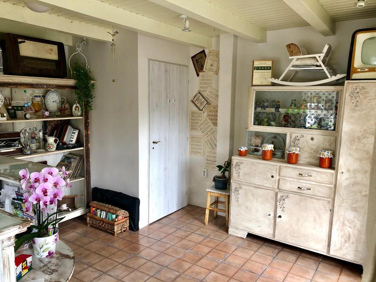 F57 - Franko Csaladi Panzio Bed & Breakfast Balatonlelle Eksteriør bilde