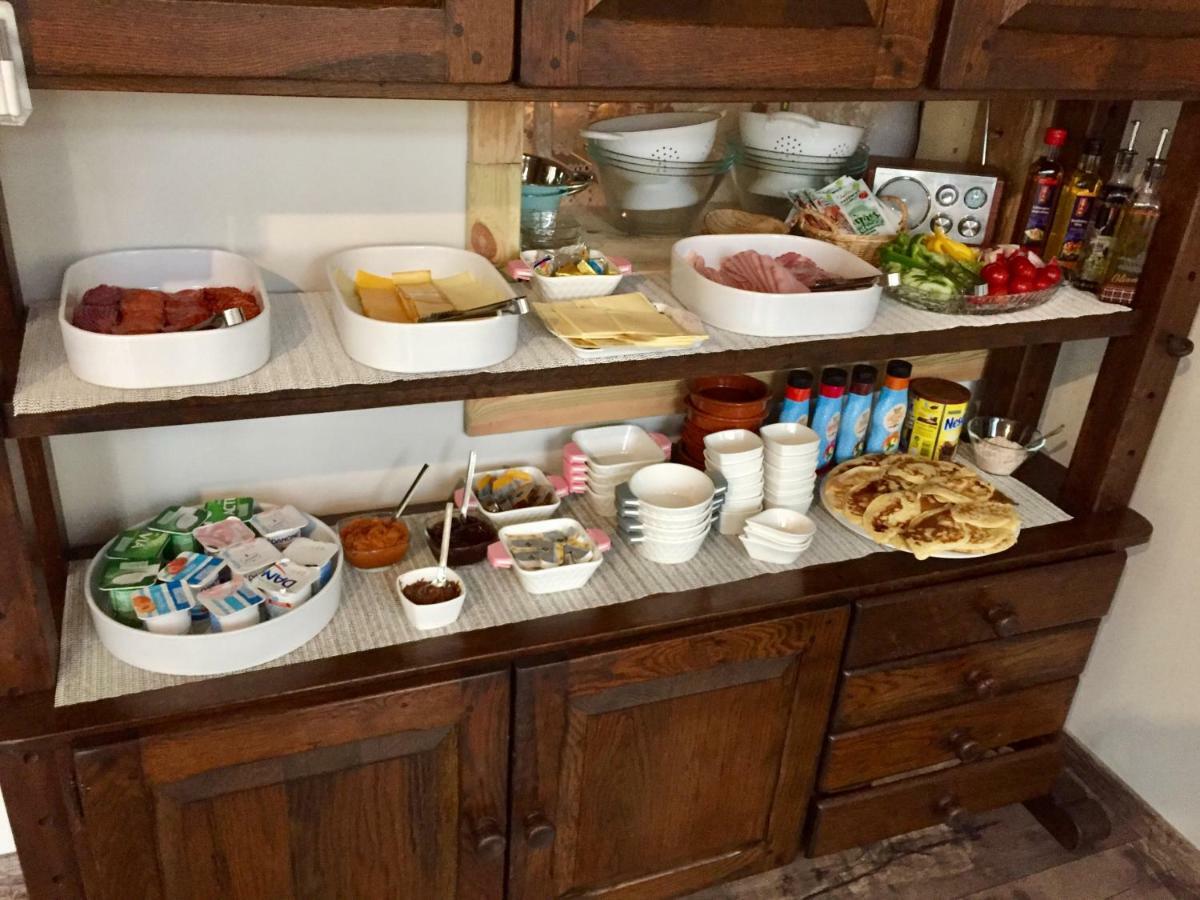 F57 - Franko Csaladi Panzio Bed & Breakfast Balatonlelle Eksteriør bilde