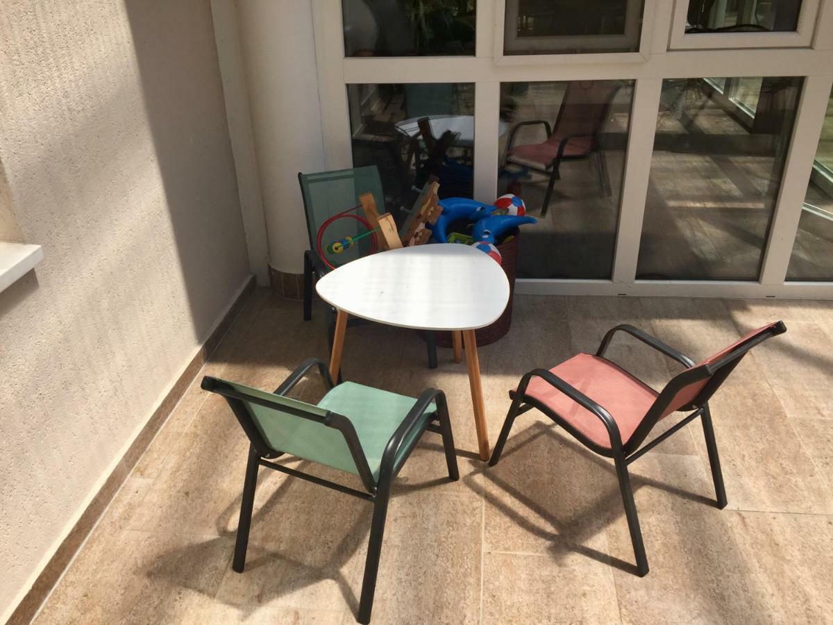F57 - Franko Csaladi Panzio Bed & Breakfast Balatonlelle Eksteriør bilde